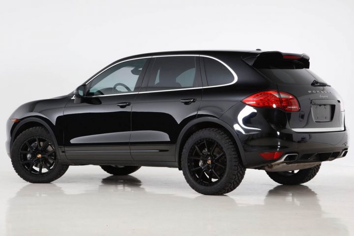 Porsche Cayenne offroad style wheels and tires - Mantra Wheels