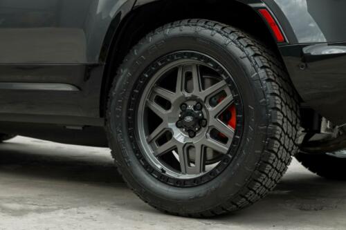 Mantra Wheels for Land Rover Defender Grey