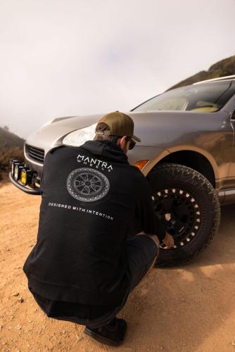 Mantra Wheels for Porsche Cayenne MantraMonterey FOX FORGED BEADLOCK Matte Black