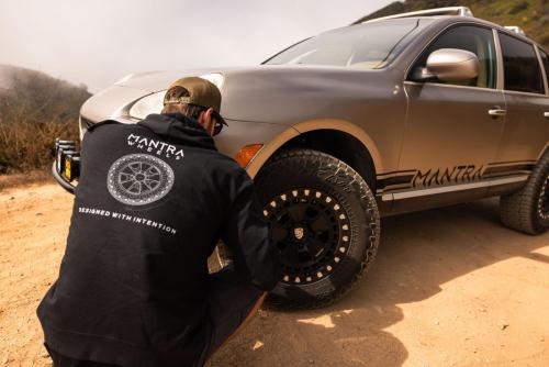 Mantra Wheels for Porsche Cayenne MantraMonterey FOX FORGED BEADLOCK Matte Black