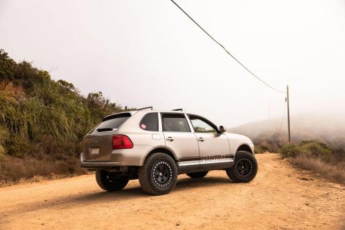 Mantra Wheels for Porsche Cayenne MantraMonterey FOX FORGED BEADLOCK Matte Black