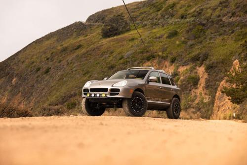 Mantra Wheels for Porsche Cayenne MantraMonterey FOX FORGED BEADLOCK Matte Black